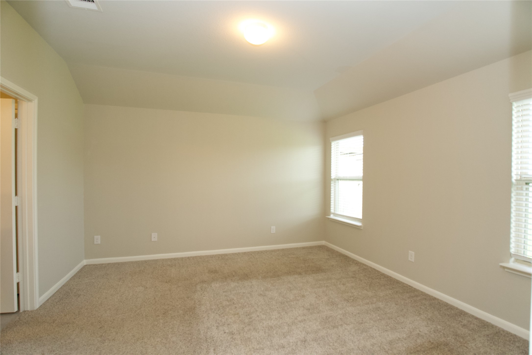 29506 Patricias Way Property Photo 9