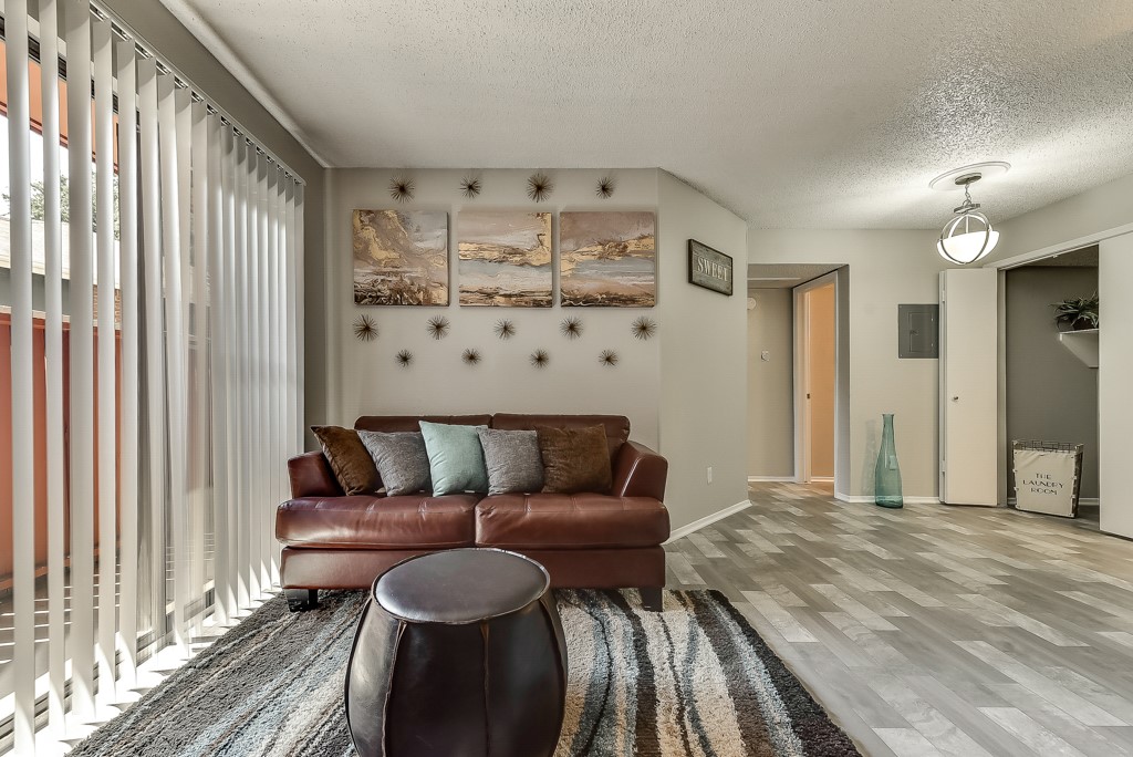 8081 Marvin D Love Freeway 1221 Property Photo 10