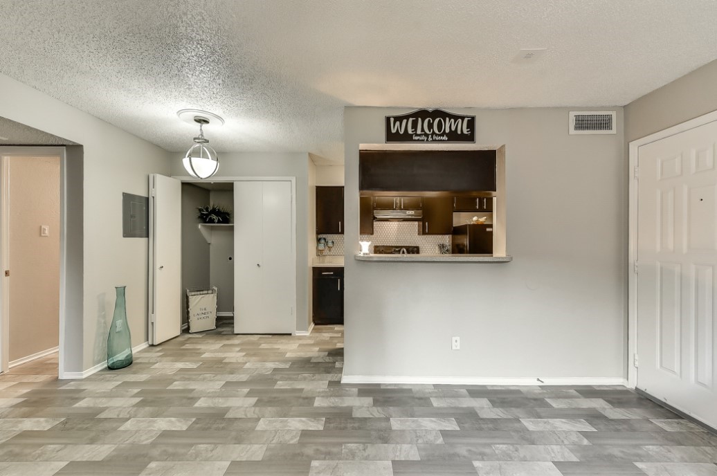 8081 Marvin D Love Freeway 1221 Property Photo 13