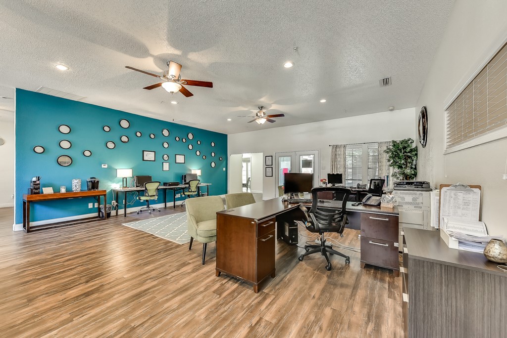 8081 Marvin D Love Freeway 1221 Property Photo 18