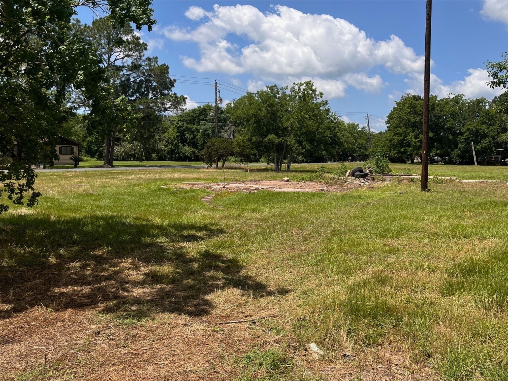 910 Grace Street Property Photo 2