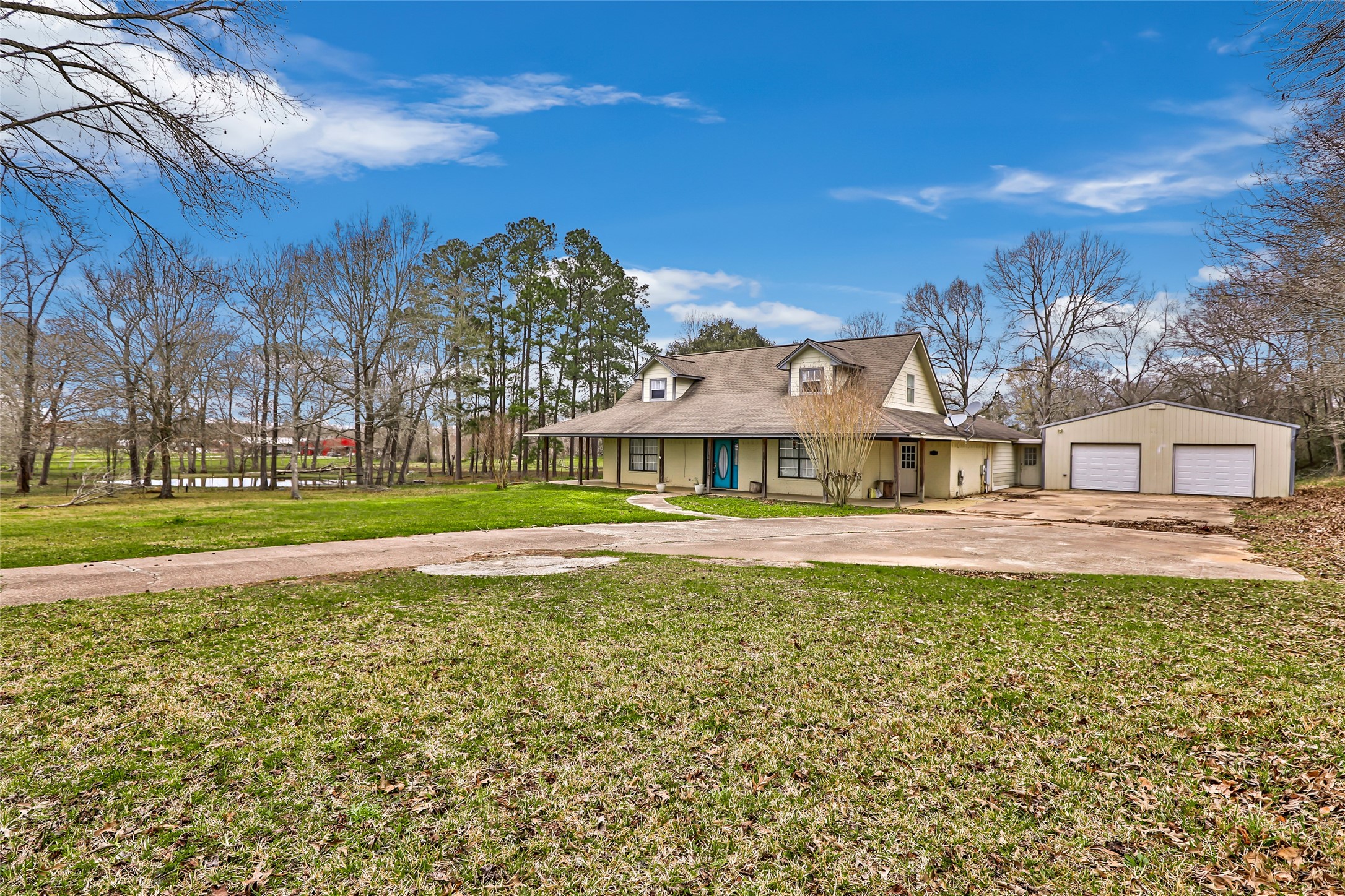 1305 County Road 2089 Property Photo 3