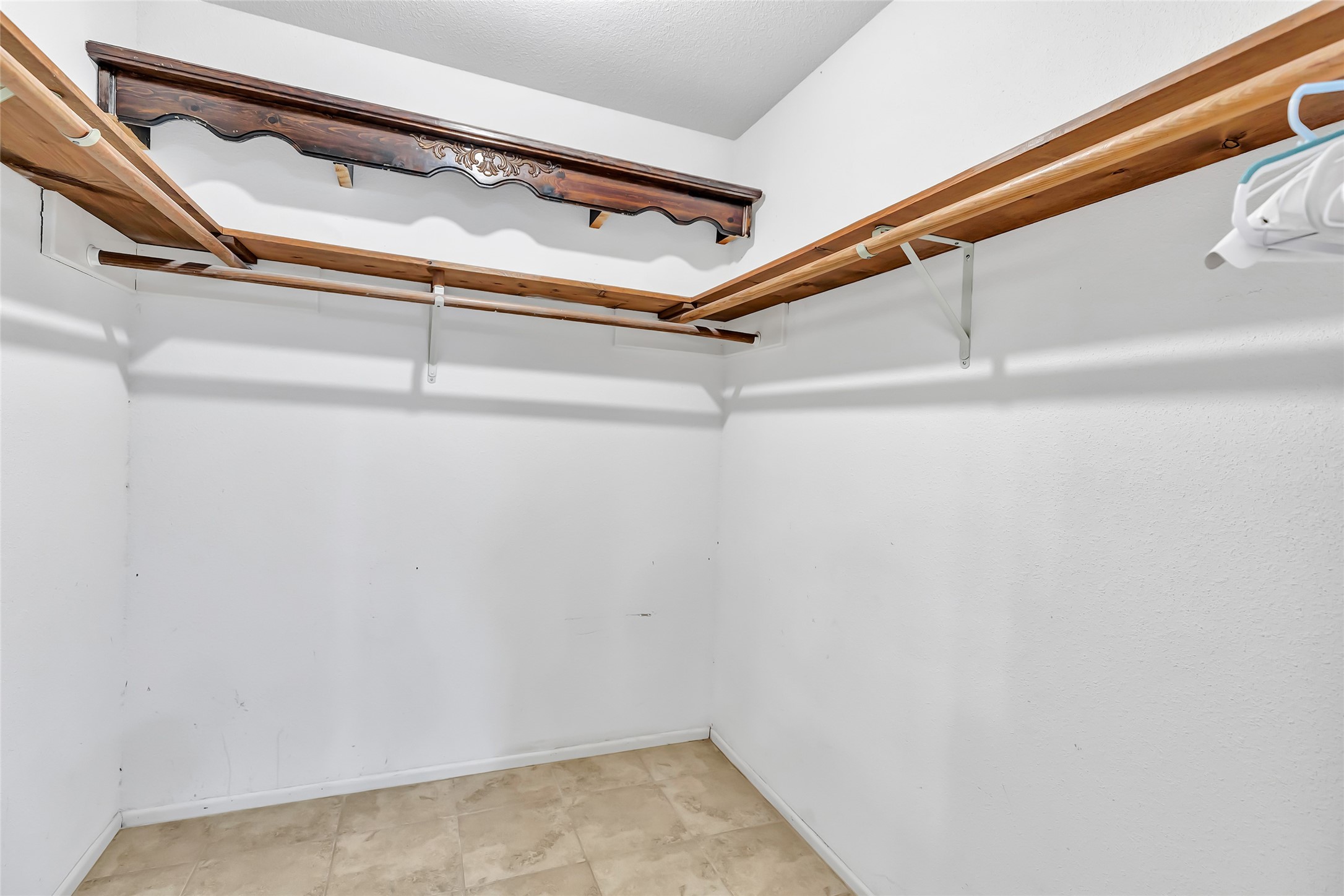 1305 County Road 2089 Property Photo 24