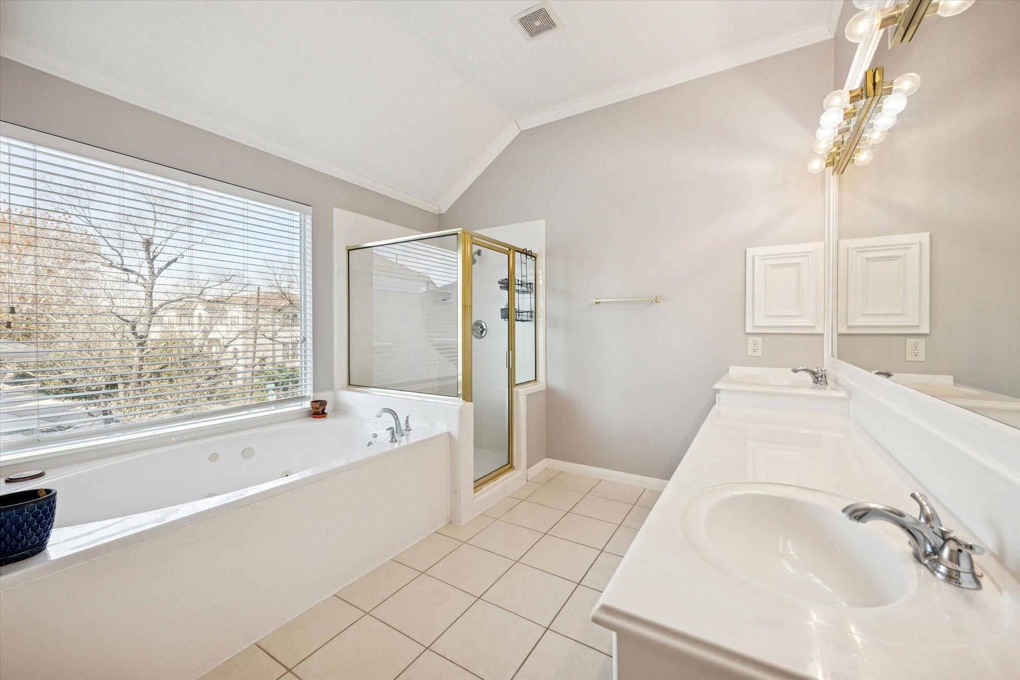 4113 Blossom Street A Property Photo 9