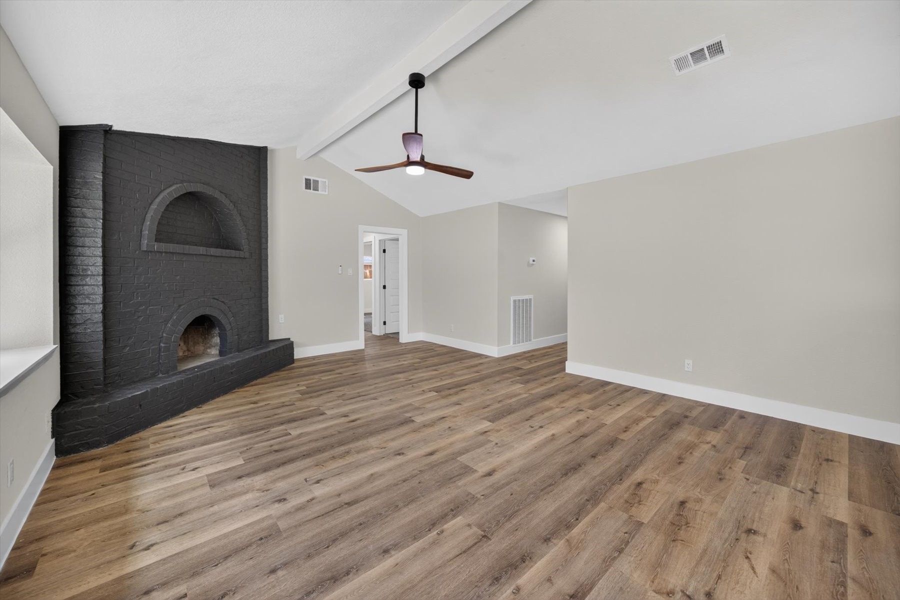 6111 Sunnygate Drive Property Photo 6