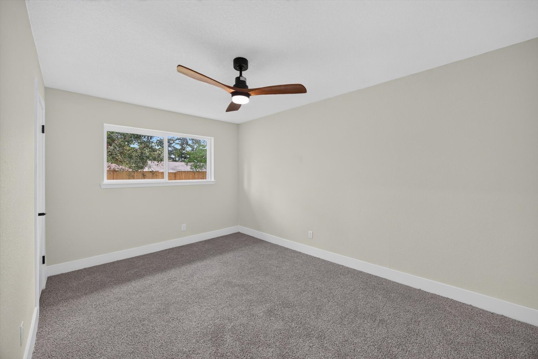 6111 Sunnygate Drive Property Photo 19