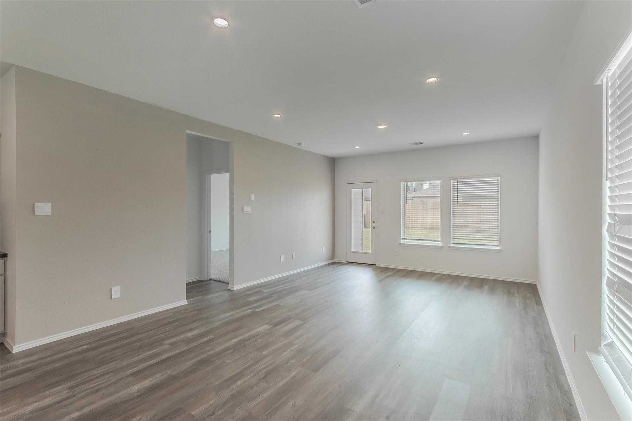 5602 Sycamore Glen Drive Property Photo 15