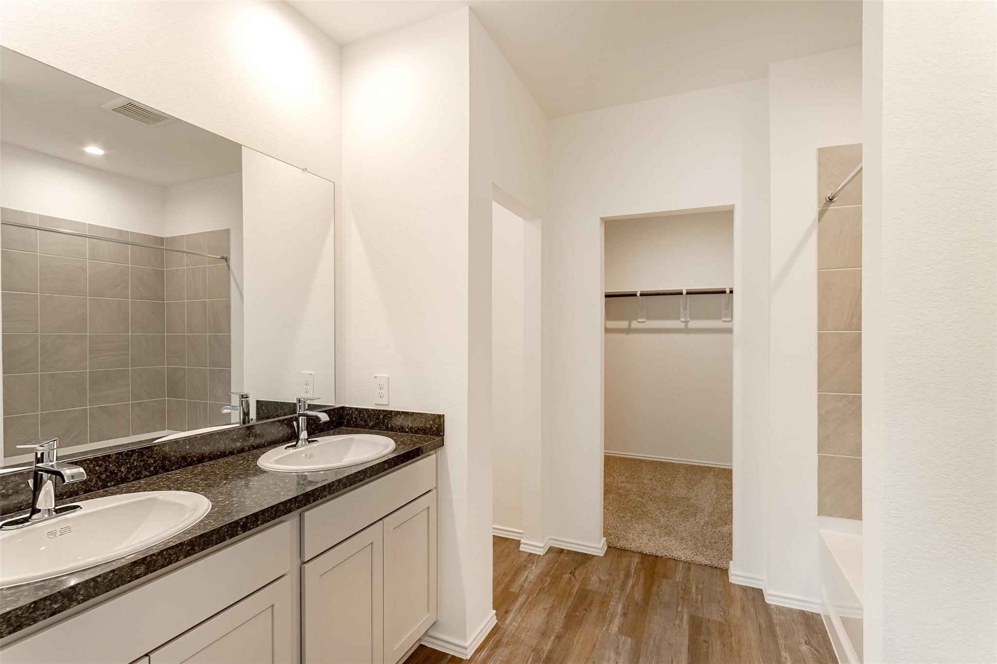 5602 Sycamore Glen Drive Property Photo 22