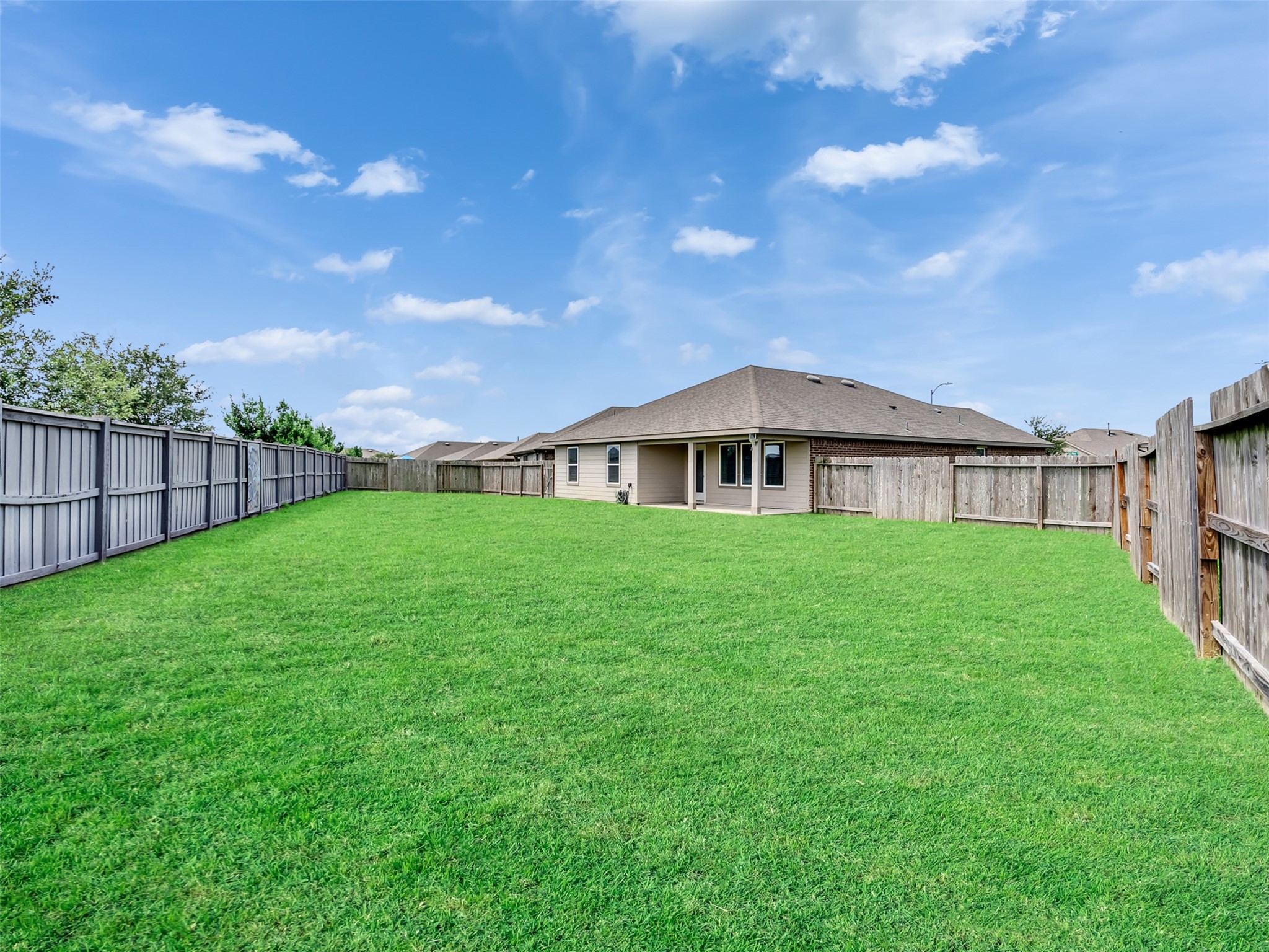 8003 Black Forest Lane Property Photo 33