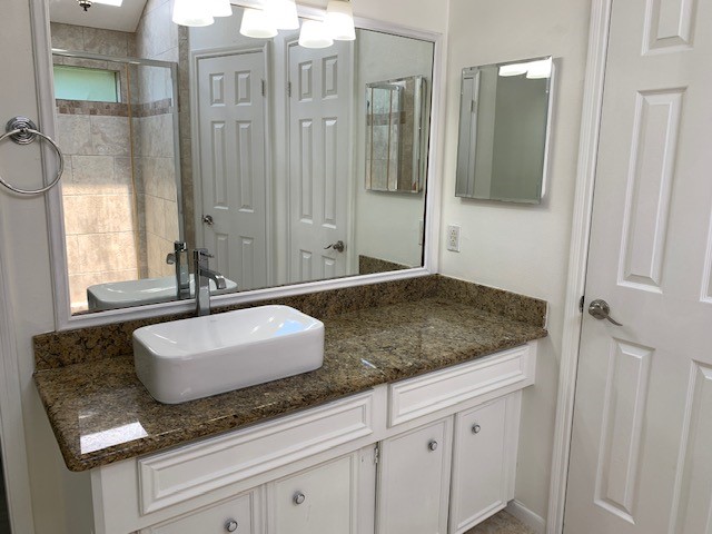 6650 Grove Field Lane Property Photo 15