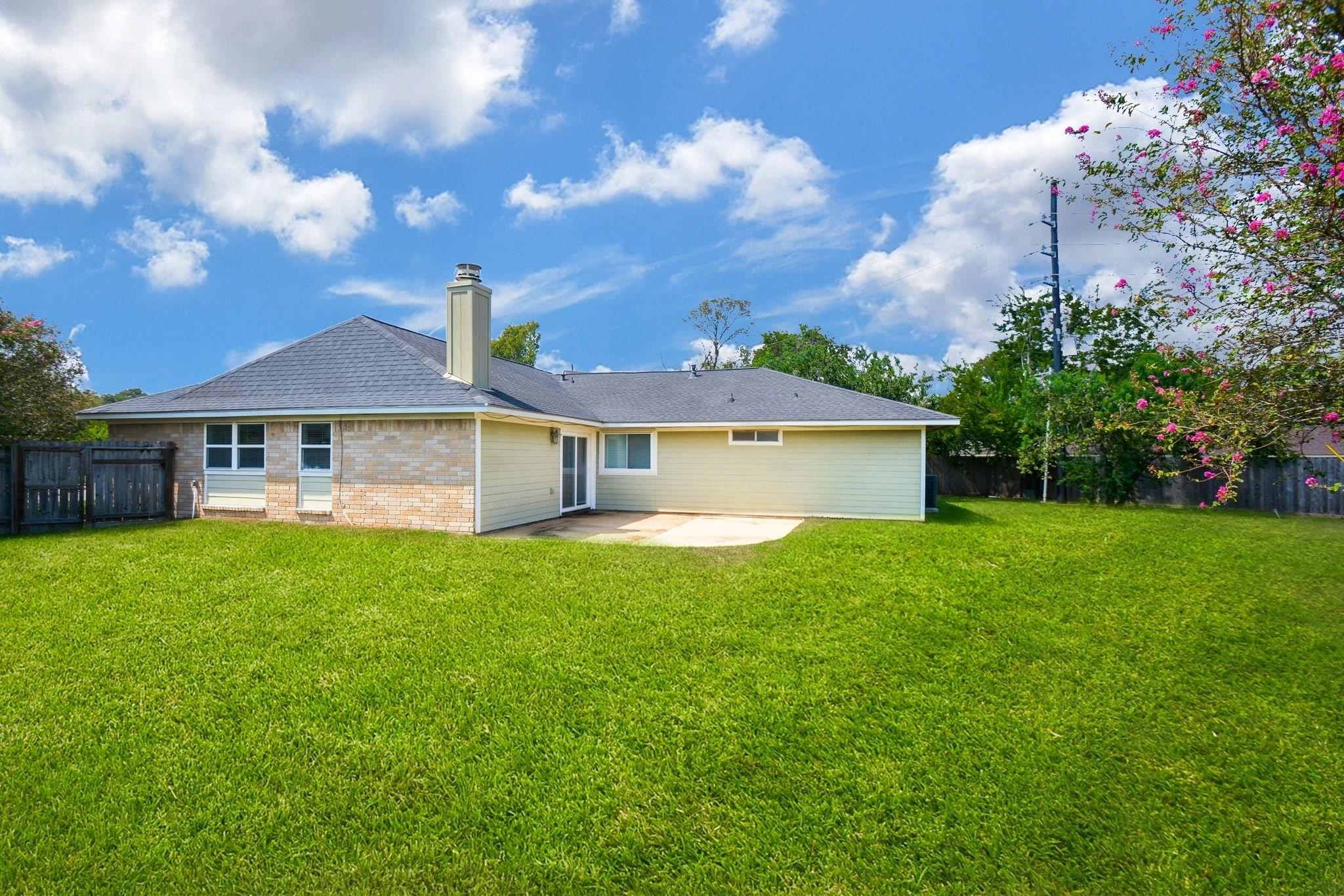 6650 Grove Field Lane Property Photo 15