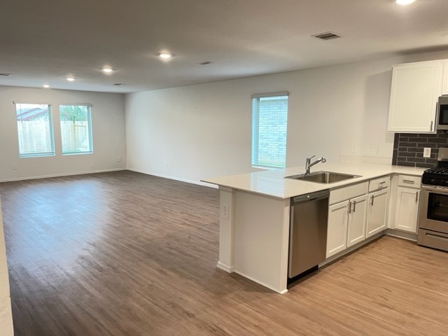 1806 Champions Drive Property Photo 6