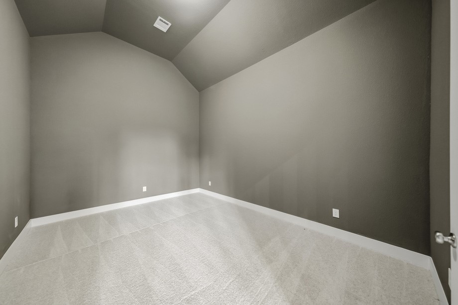 112 Jubilee Meadow Drive Property Photo 18