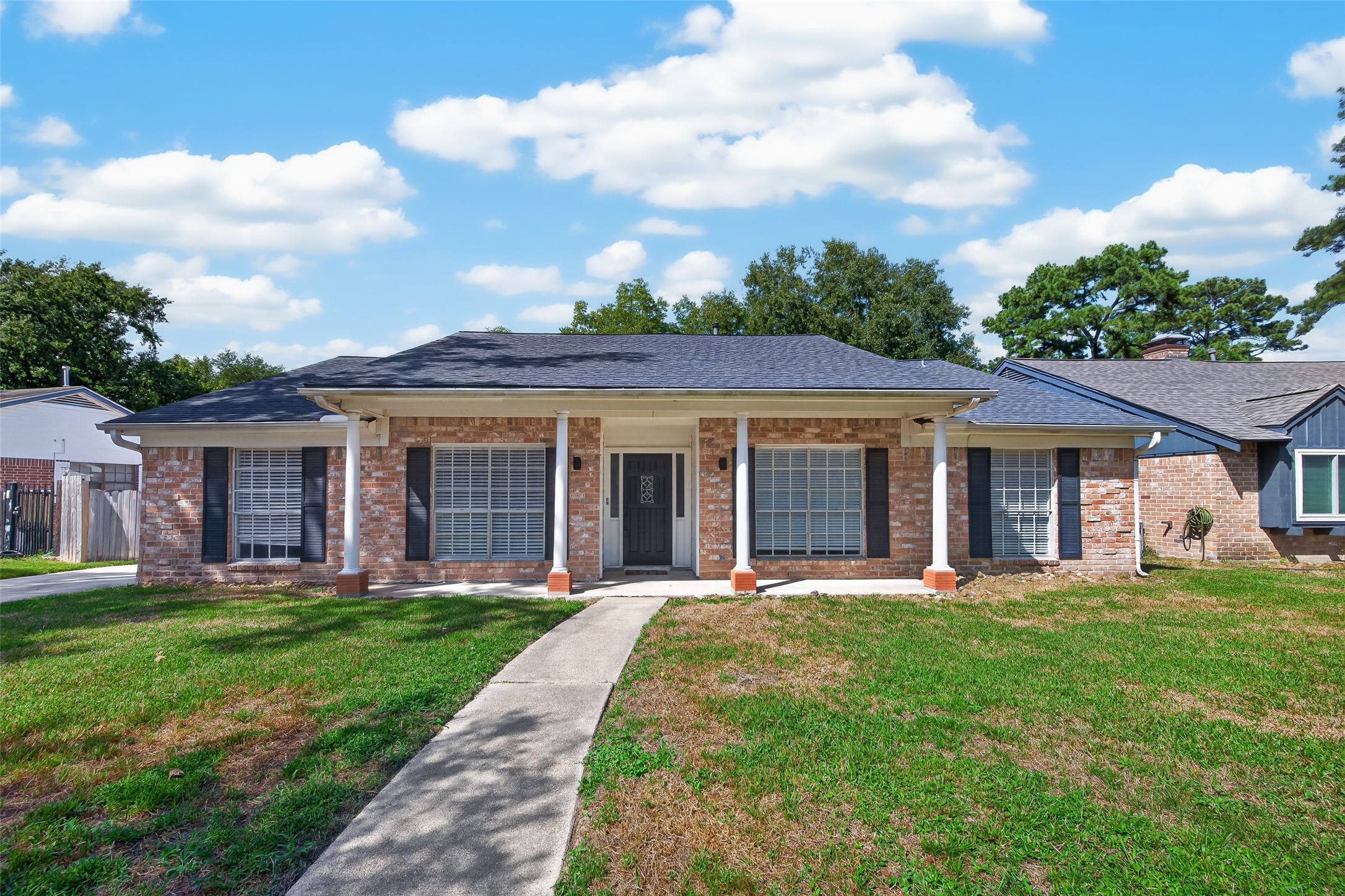1319 Forsythe Lane Property Photo 1