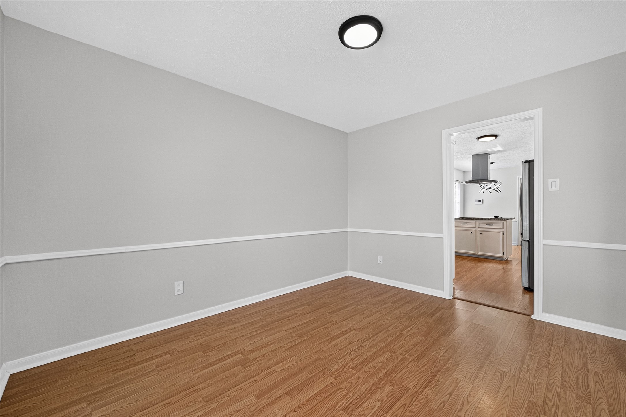 1319 Forsythe Lane Property Photo 10