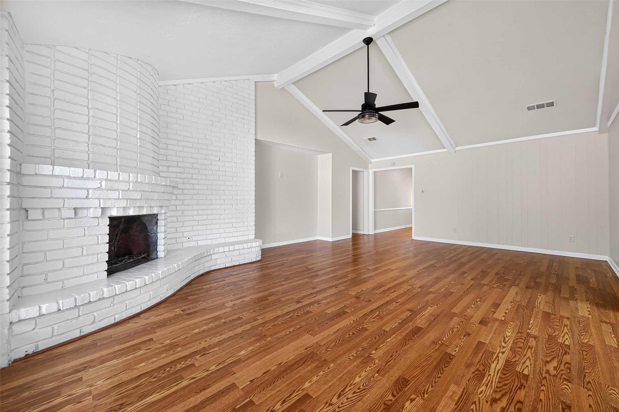 1319 Forsythe Lane Property Photo 12