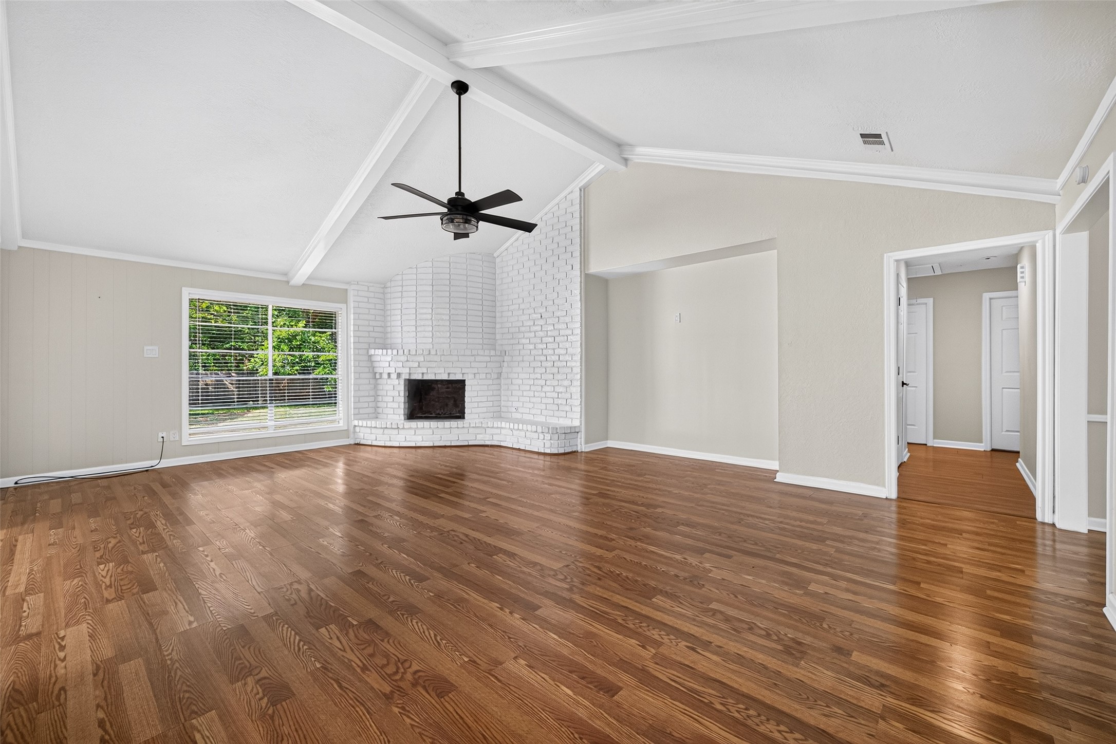 1319 Forsythe Lane Property Photo 13