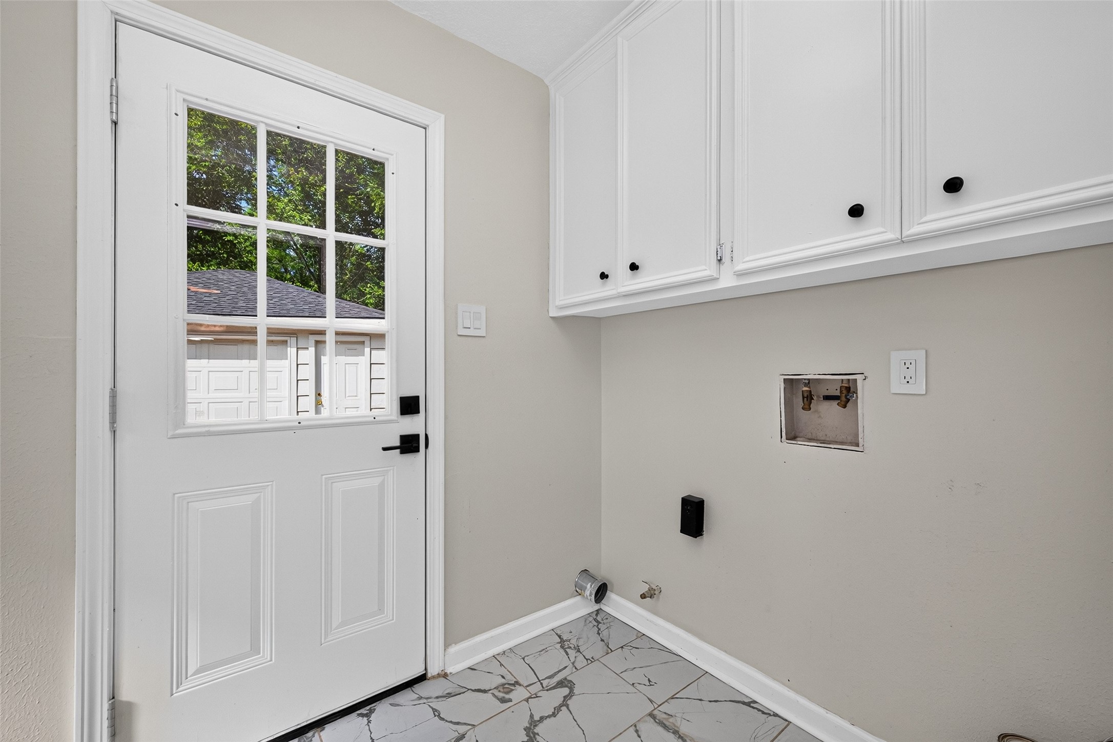 1319 Forsythe Lane Property Photo 24