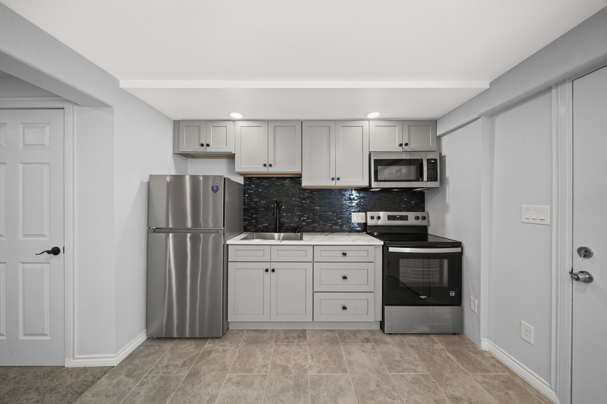 3802 Bayshore Drive Property Photo 12