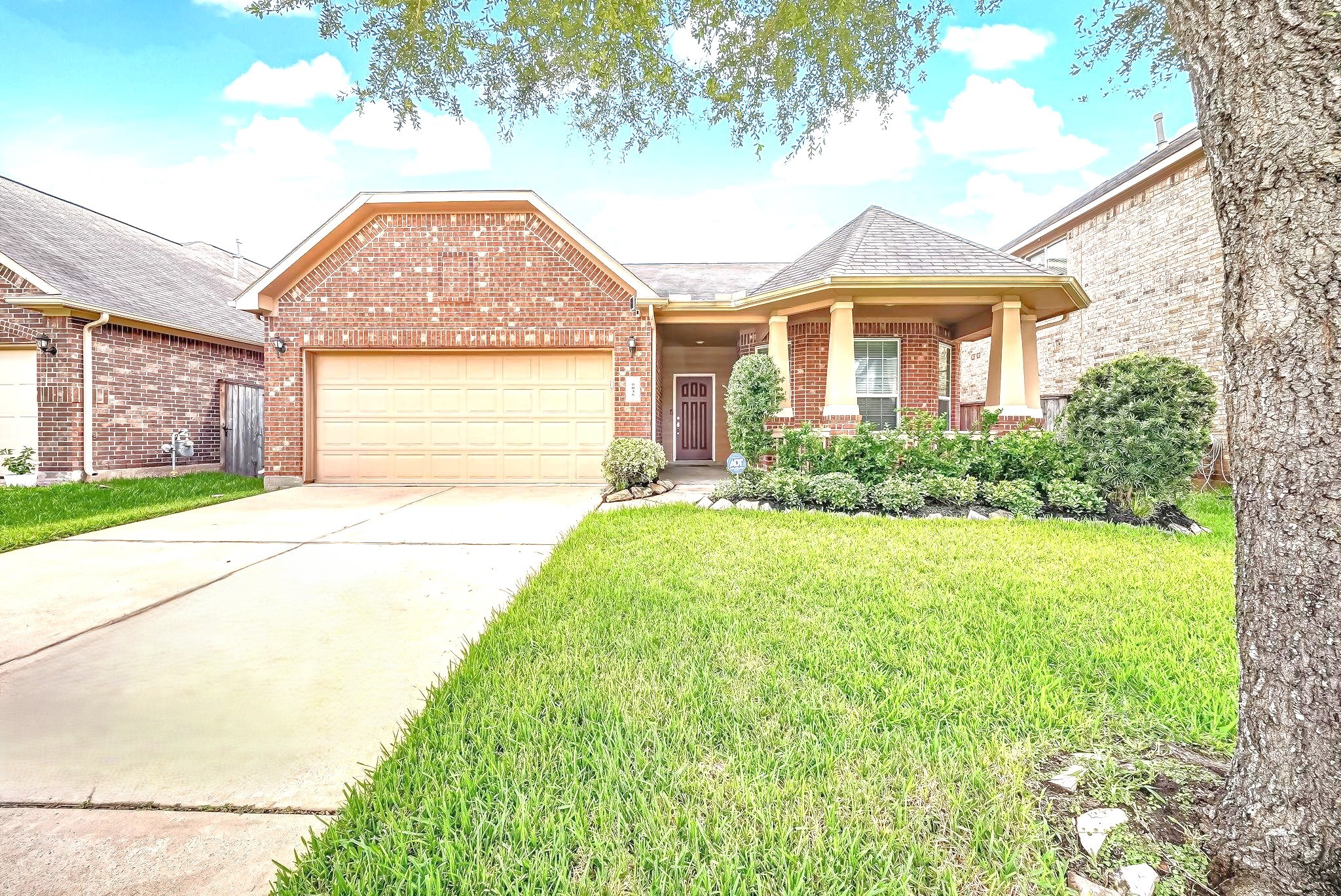 6835 Blue Glade Drive Property Photo 1