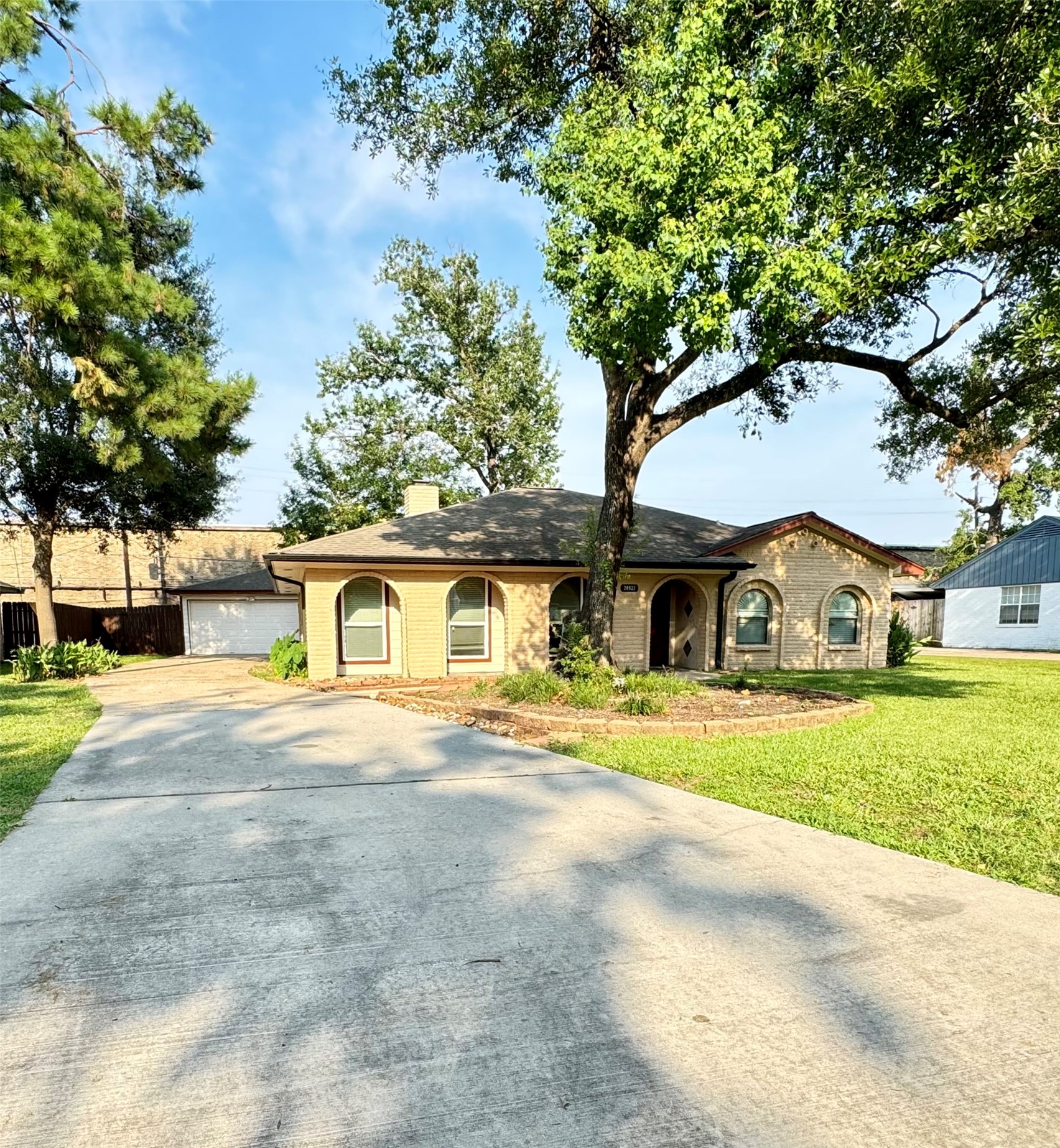 28922 Savannah Drive Property Photo 6