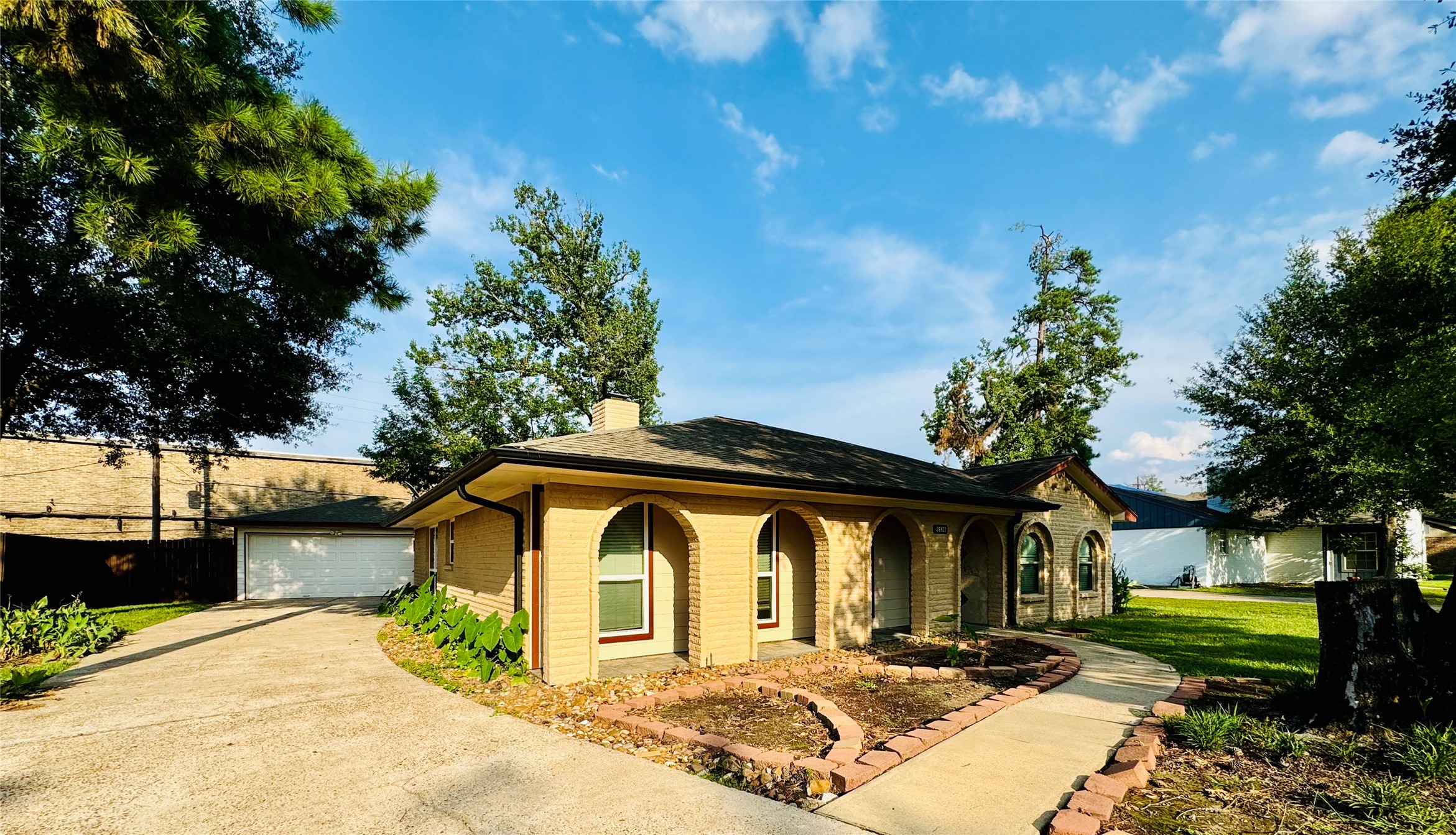 28922 Savannah Drive Property Photo 7
