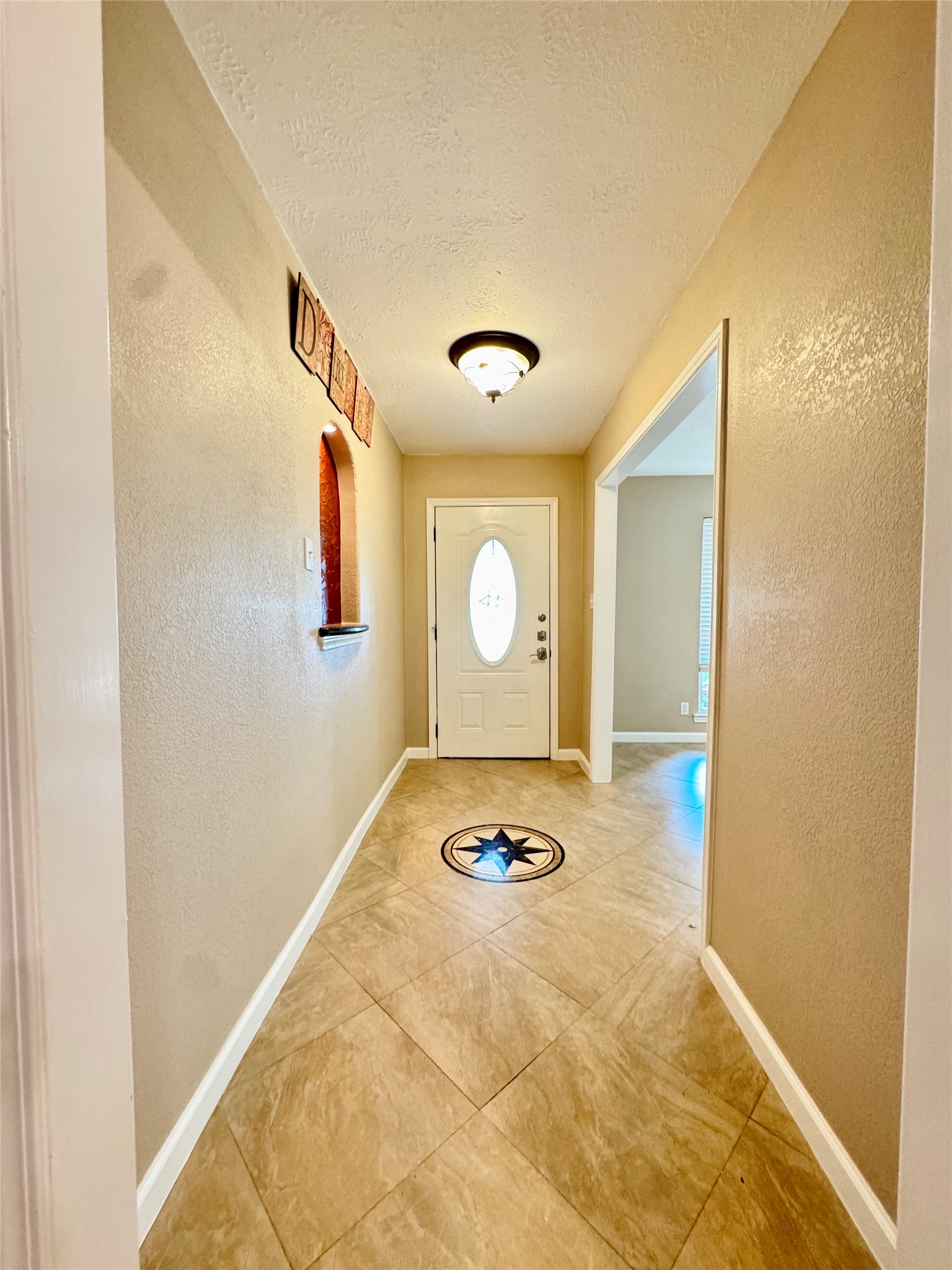 28922 Savannah Drive Property Photo 8