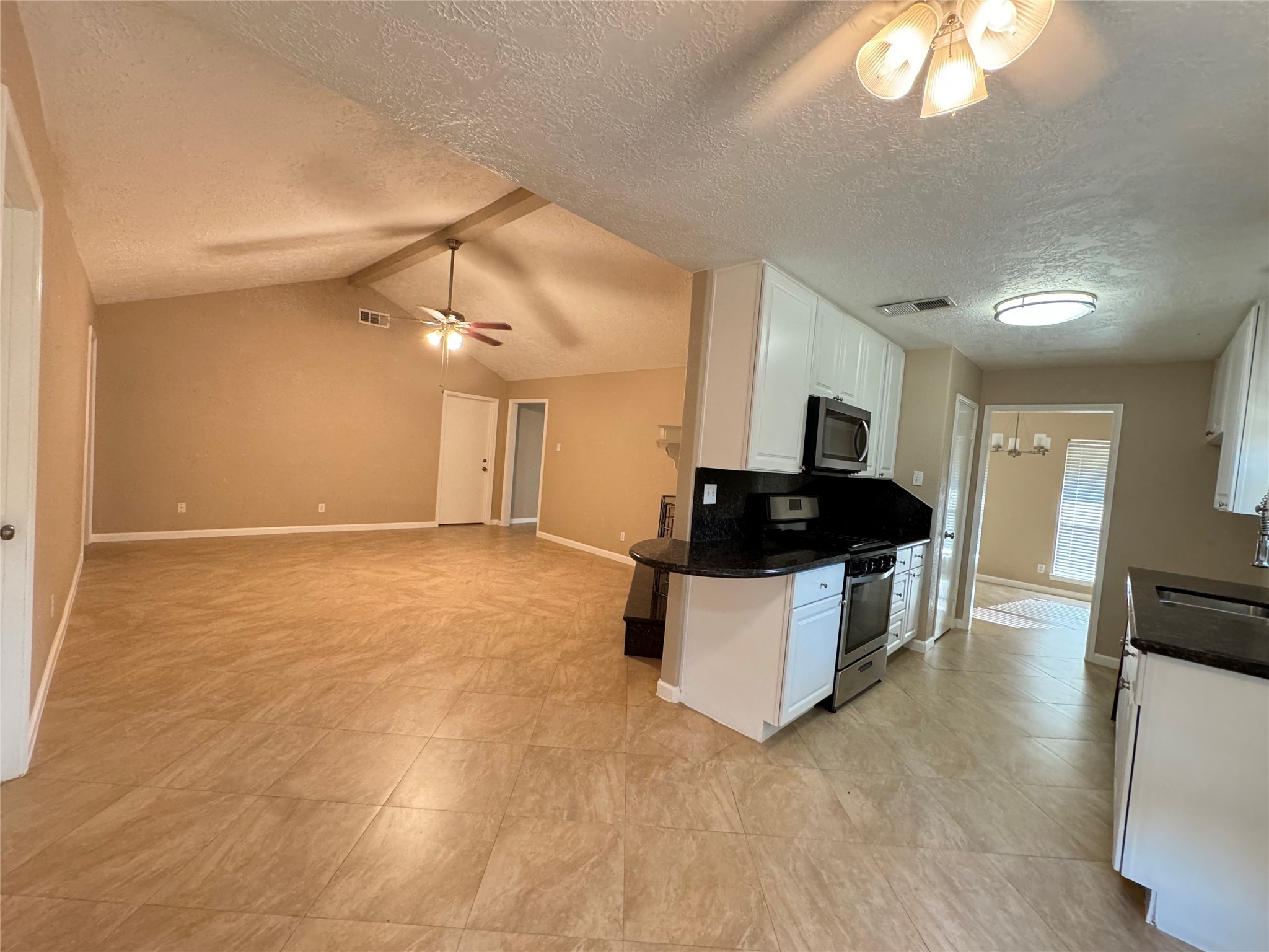 28922 Savannah Drive Property Photo 11