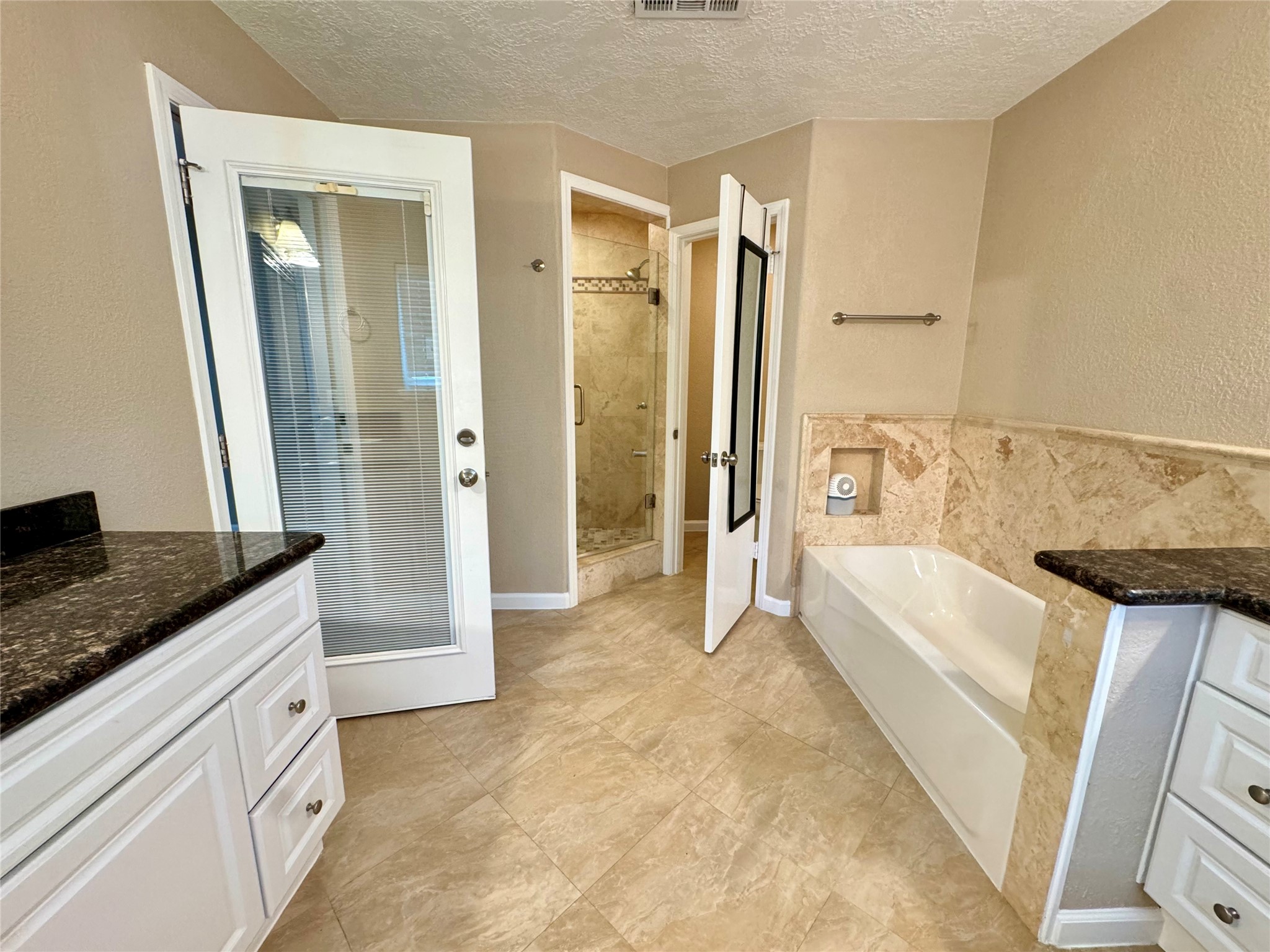 28922 Savannah Drive Property Photo 16