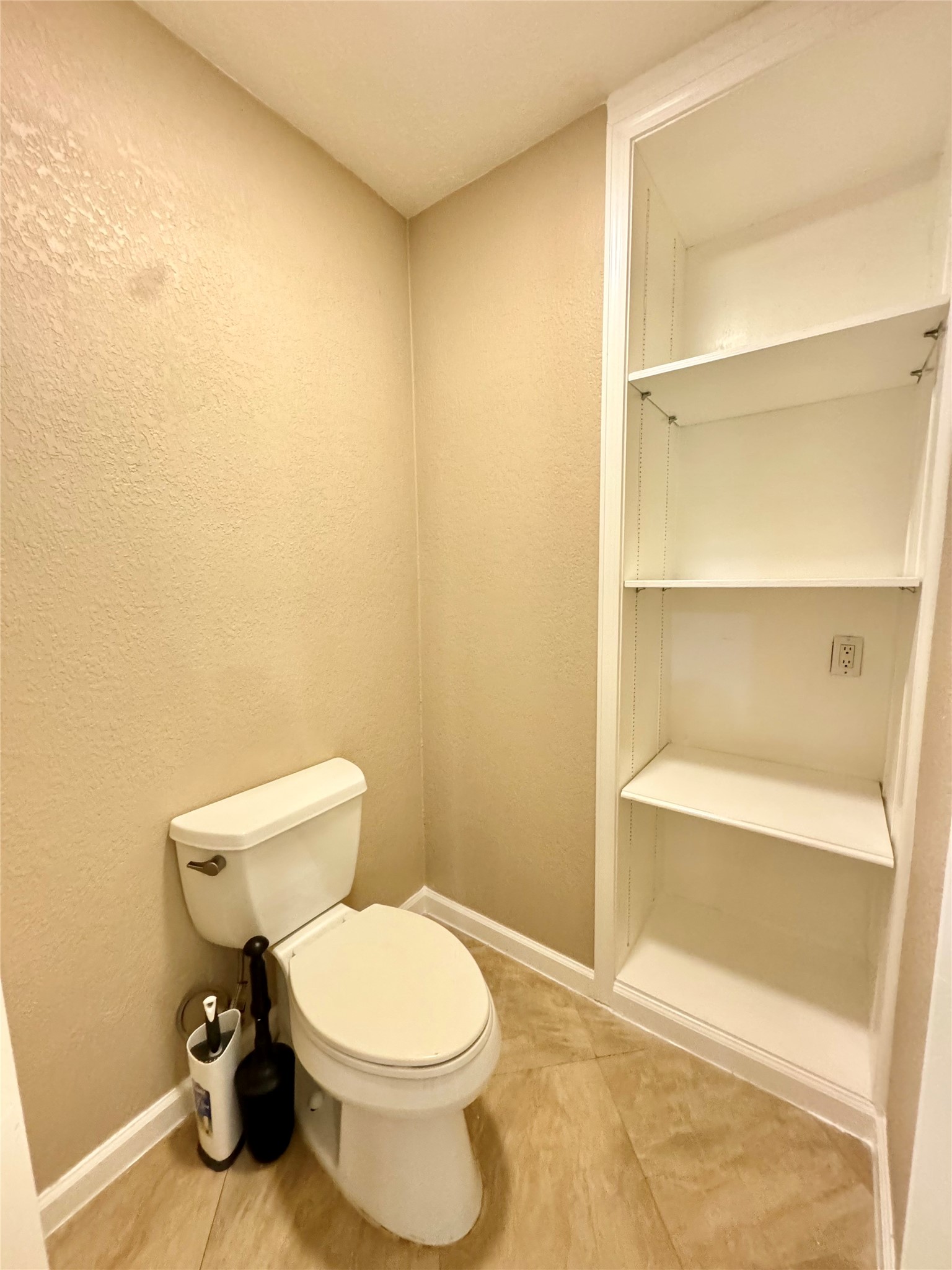 28922 Savannah Drive Property Photo 18