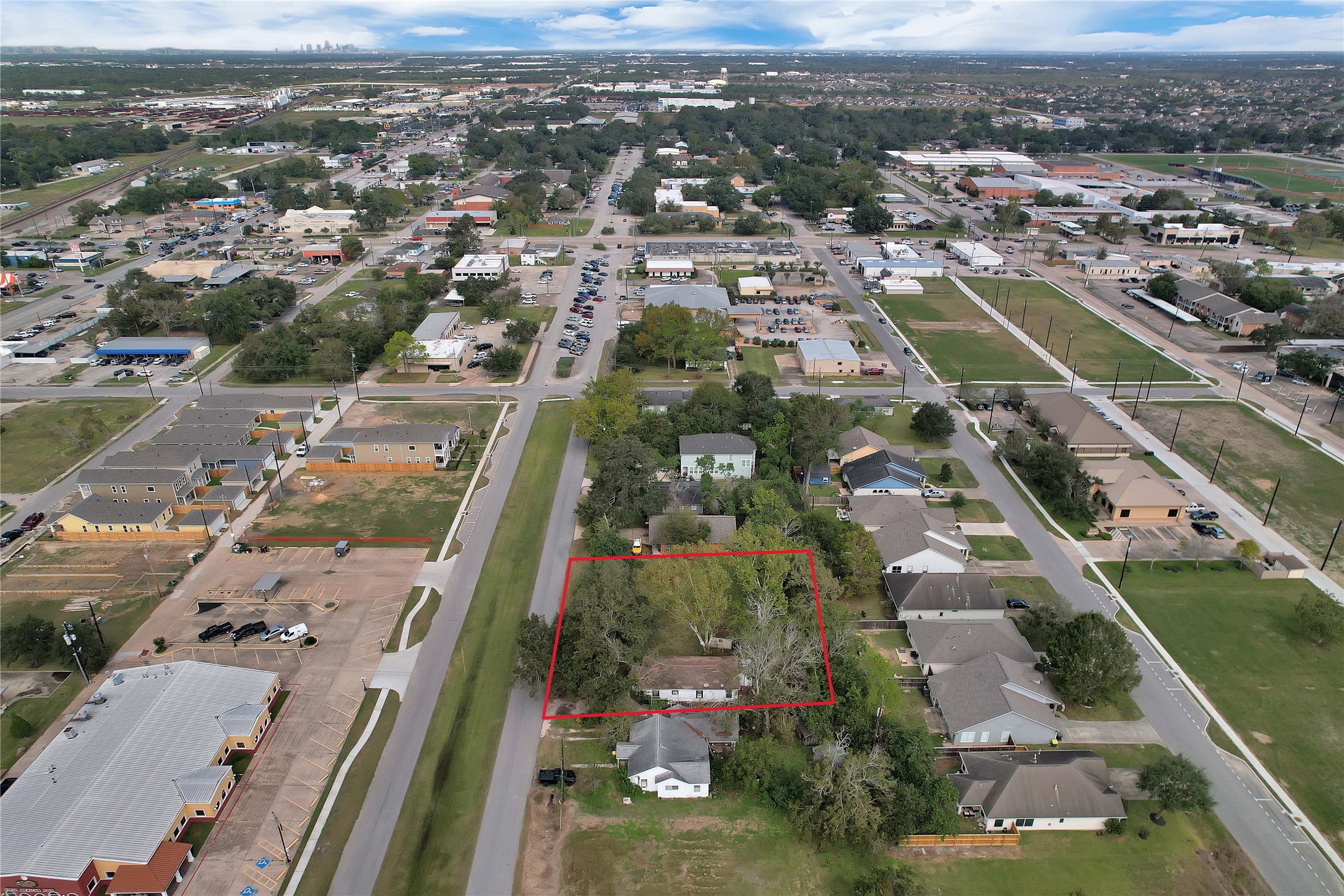 2531 S Grand Boulevard Property Photo 4