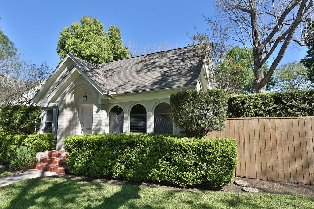 3124 Jarrard Street Property Photo 2