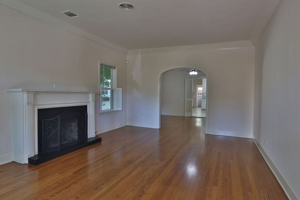 3124 Jarrard Street Property Photo 3