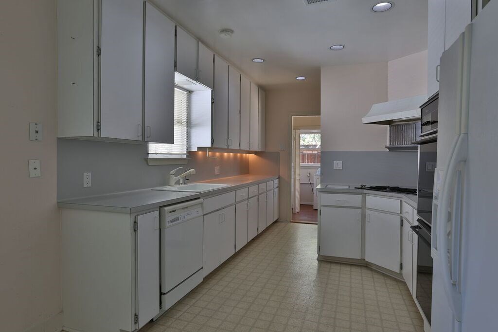 3124 Jarrard Street Property Photo 23