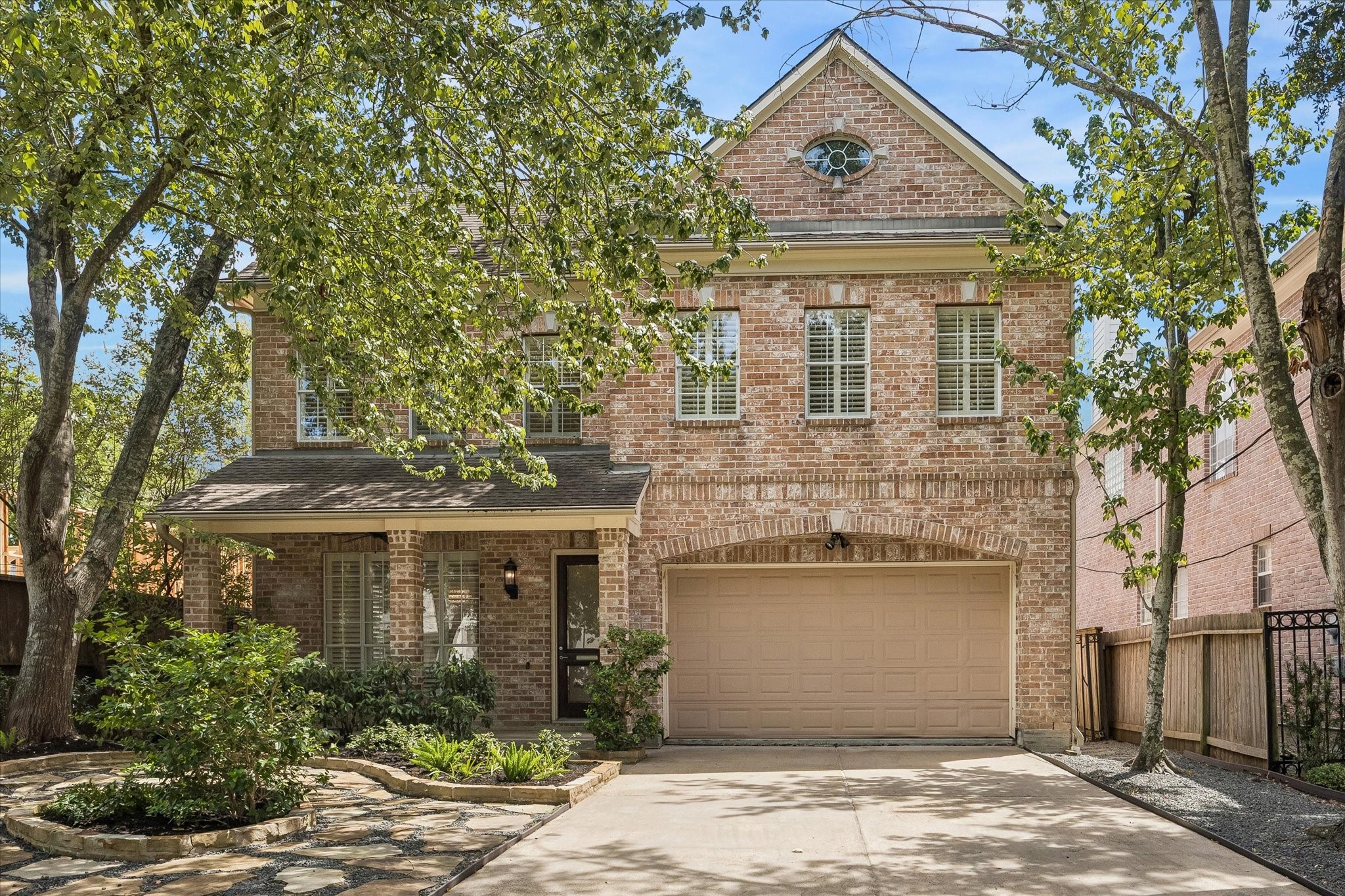 4111 Sunset Boulevard Property Photo 7