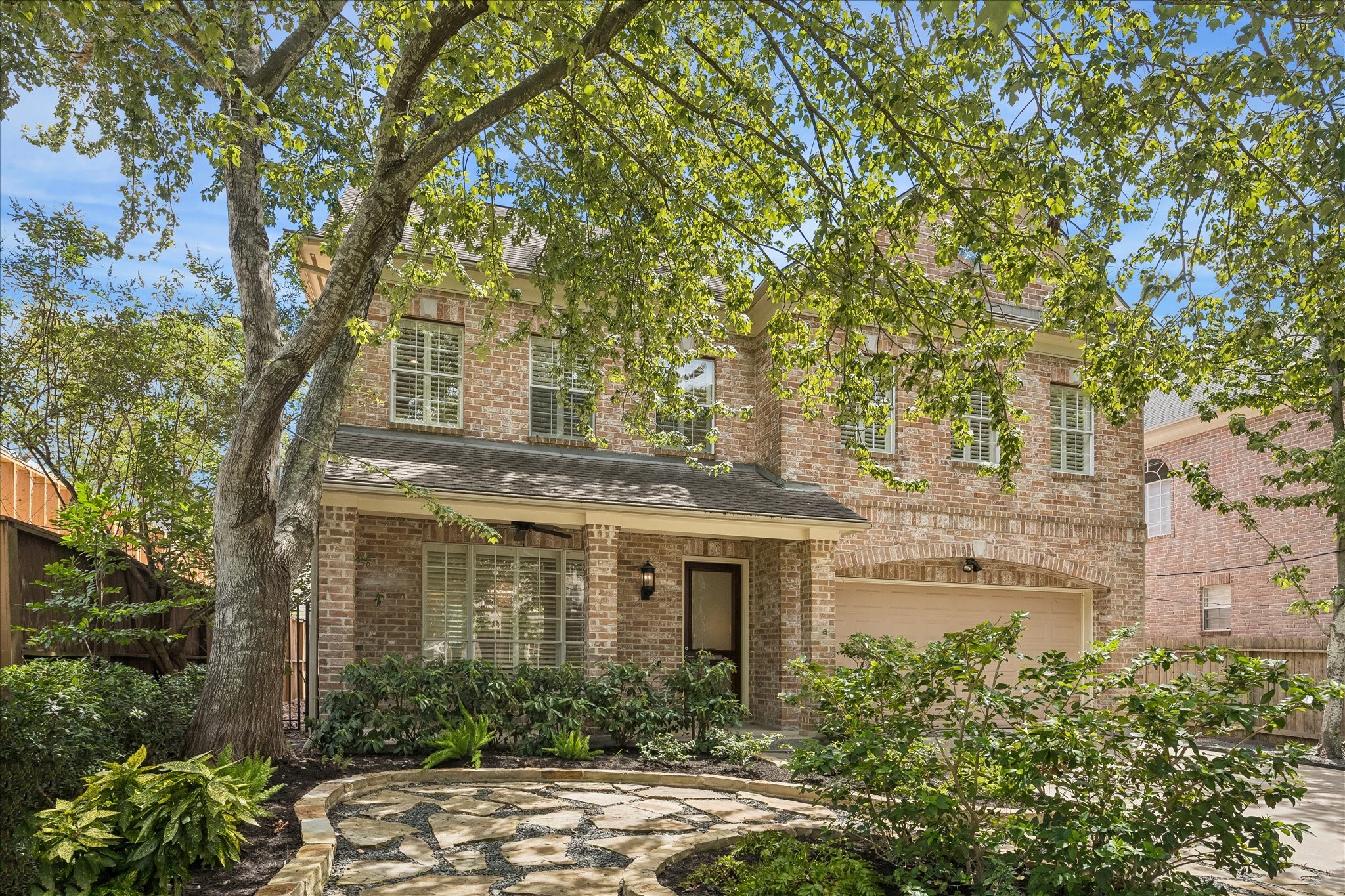 4111 Sunset Boulevard Property Photo 8