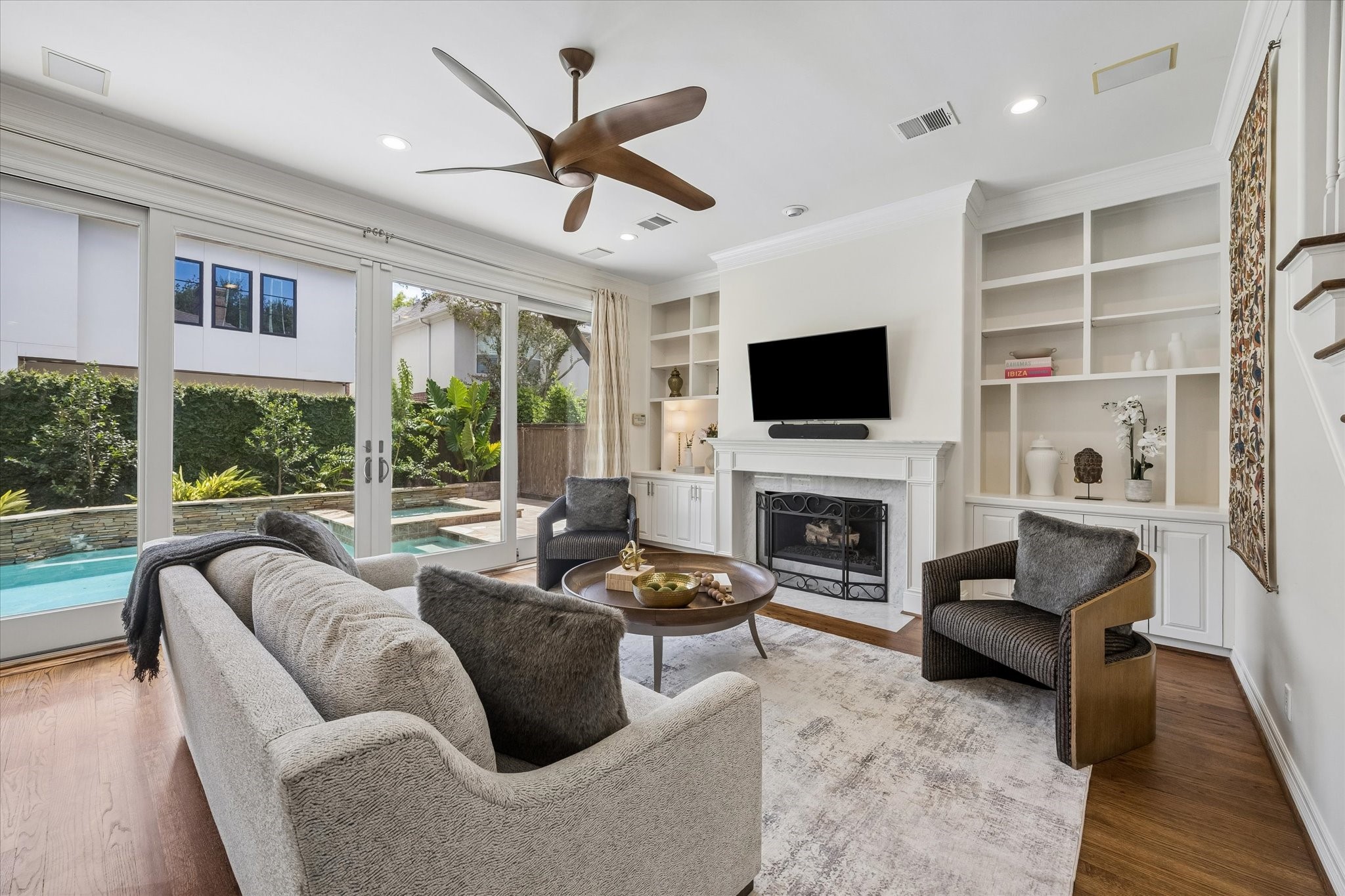 4111 Sunset Boulevard Property Photo 16