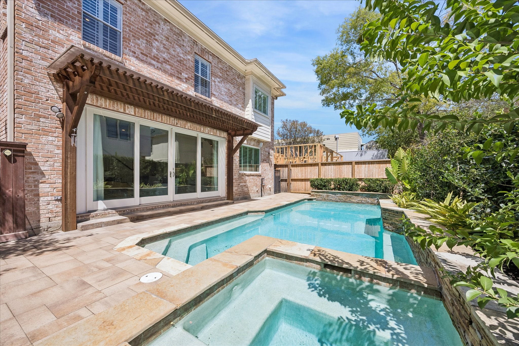 4111 Sunset Boulevard Property Photo 31