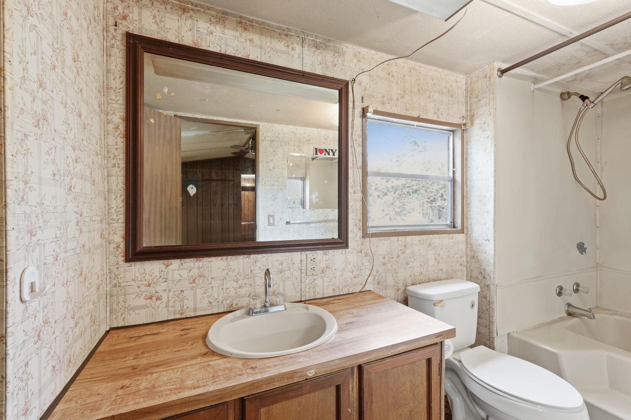 100 Windwood Circle Property Photo 11