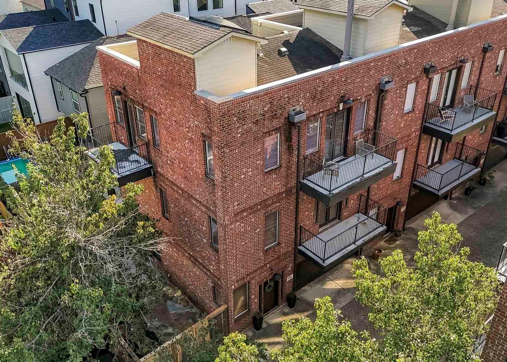 910 Malone Street # 106, Houston Tx 77007 Property Photo 1