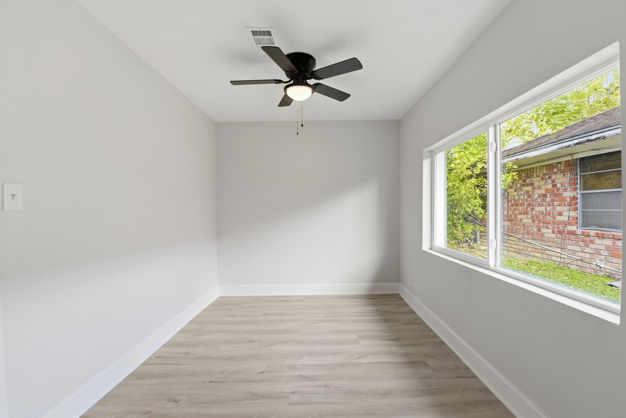 3411 Wentworth Street Property Photo 15