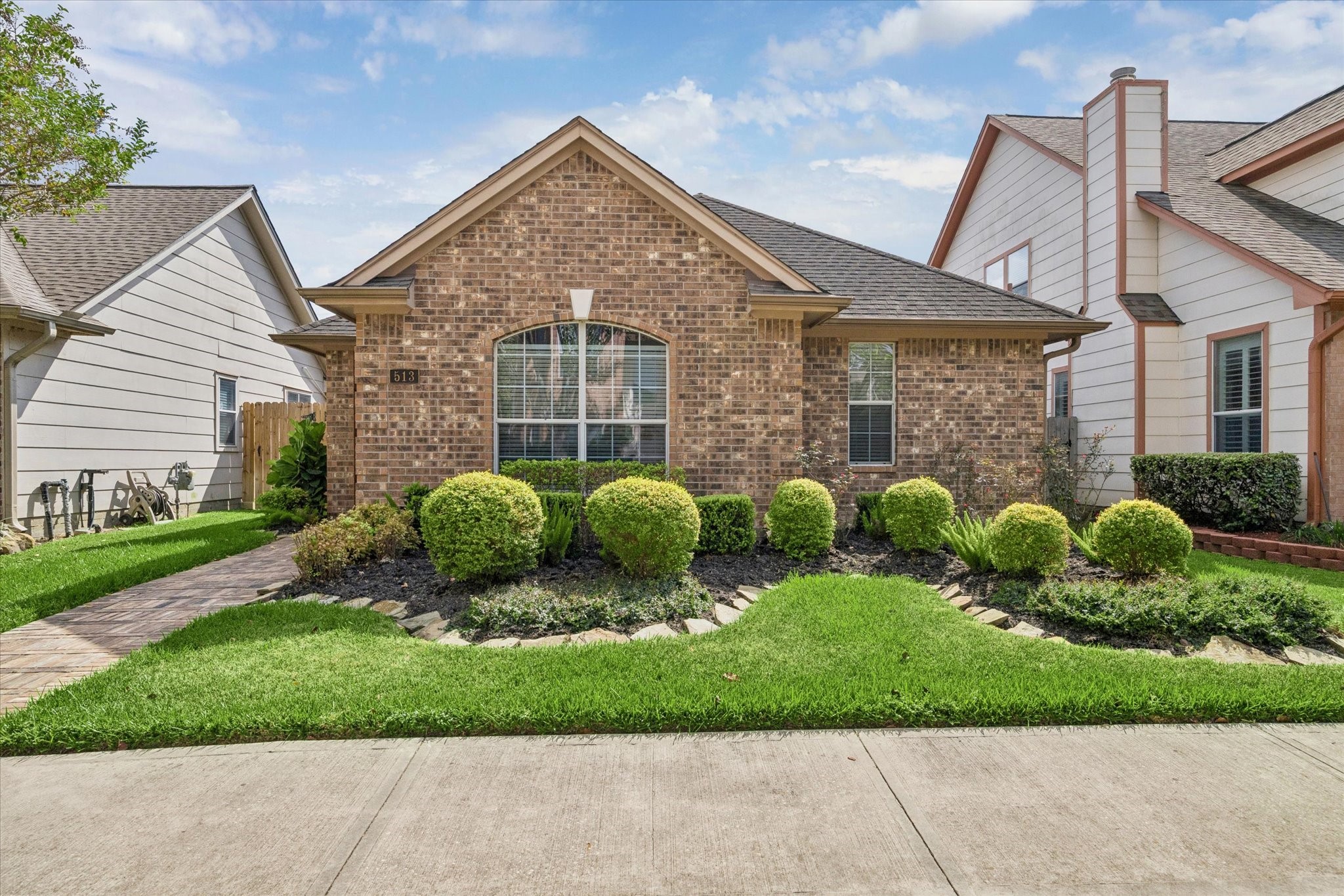 513 Brad Court Property Photo 1