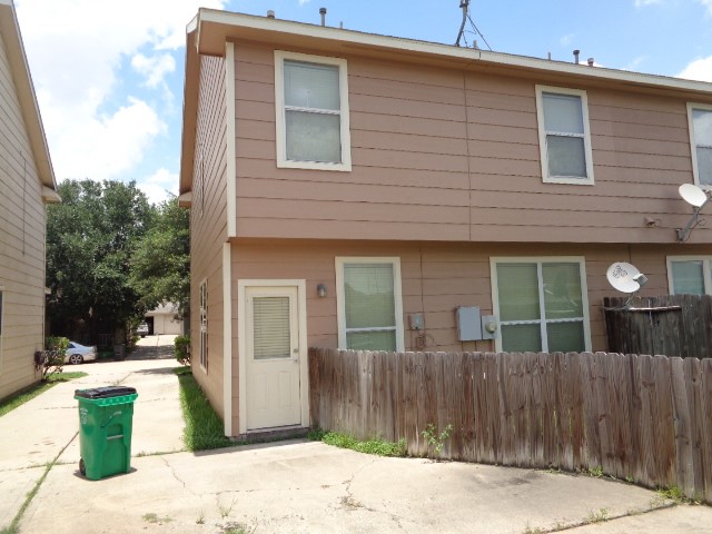 16807 Mammoth Springs Dr Property Photo 39