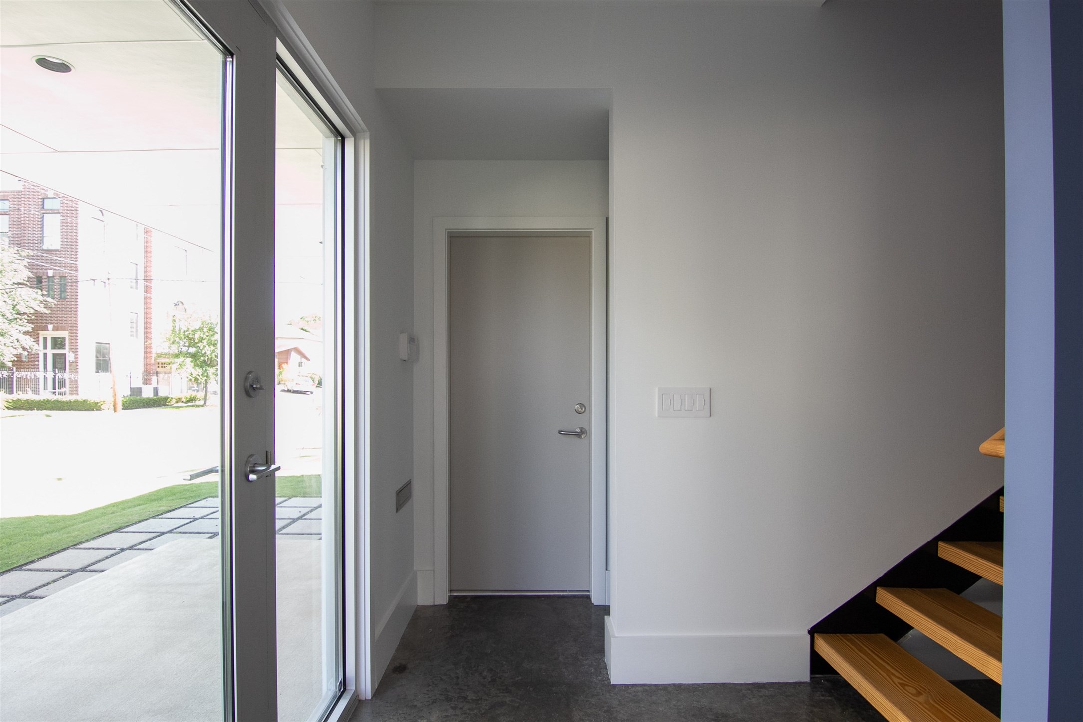 5301 Chenevert Street Property Photo 5