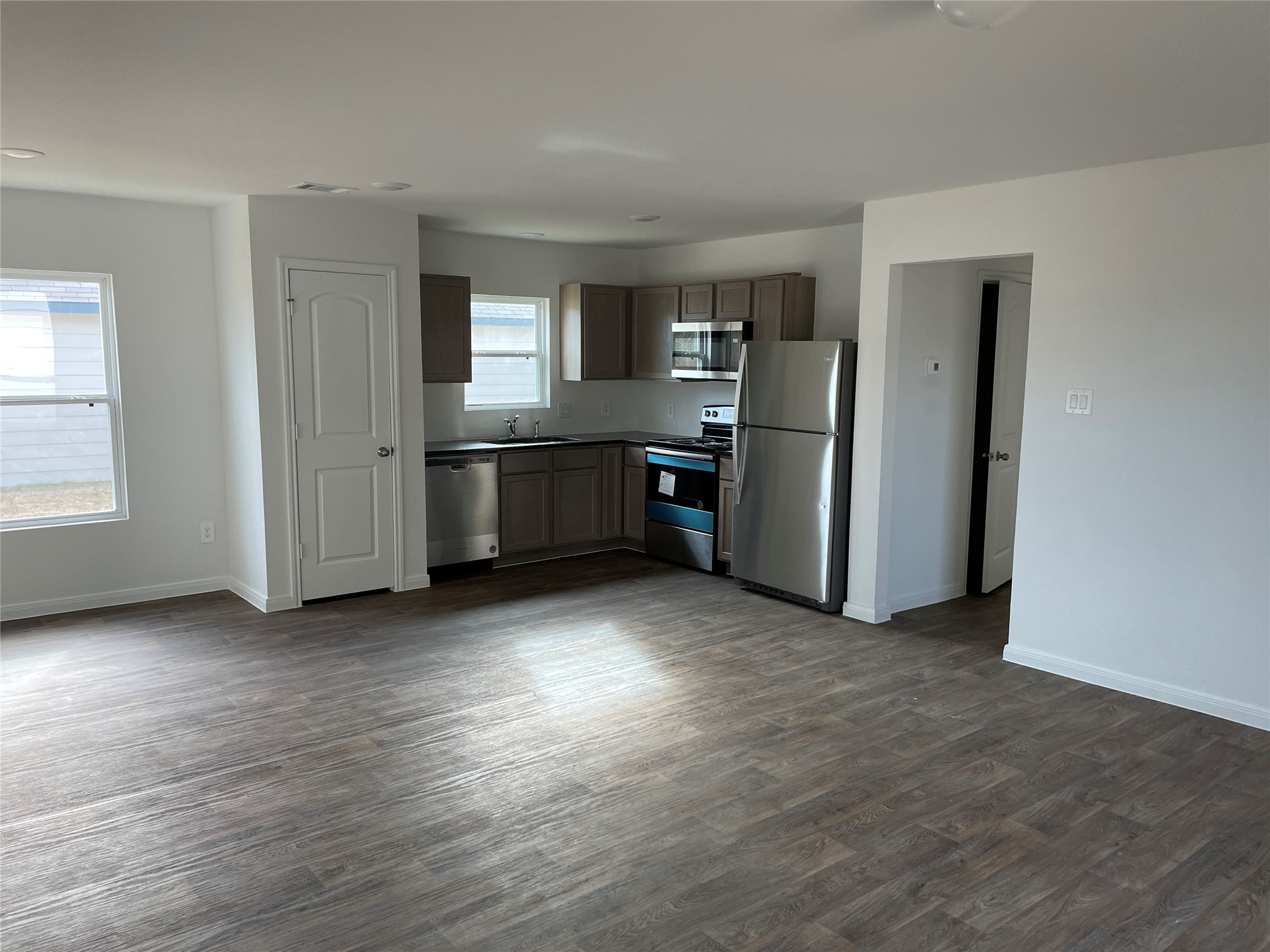 346 Road 5138 Property Photo 2