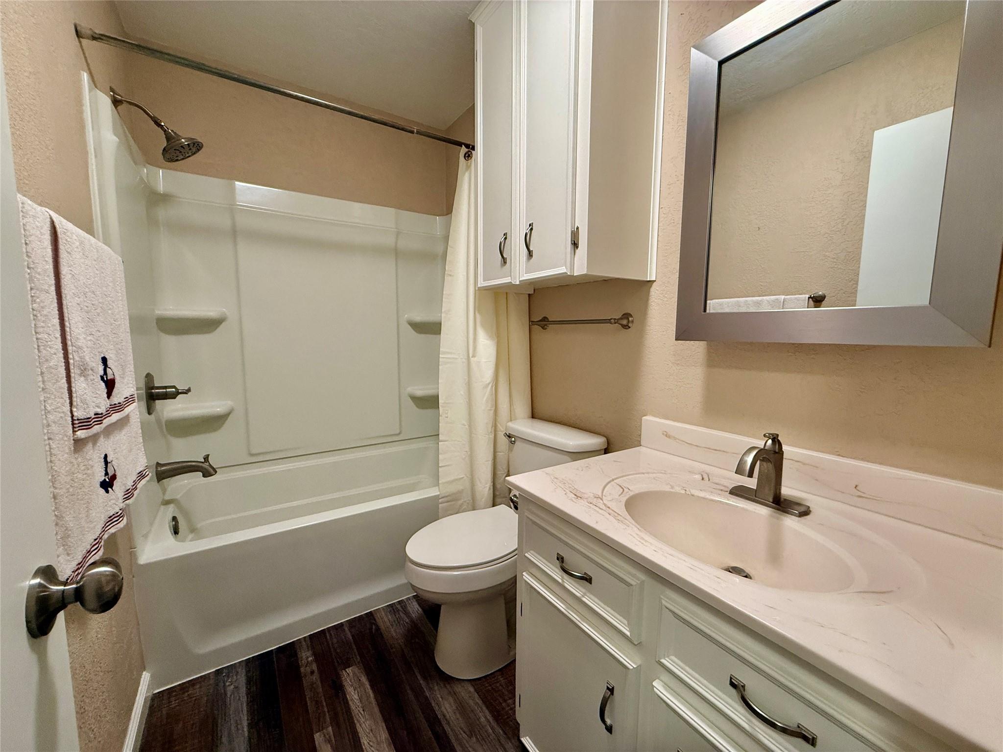 552 Sims Street, Angleton Tx 77515 Property Photo 21