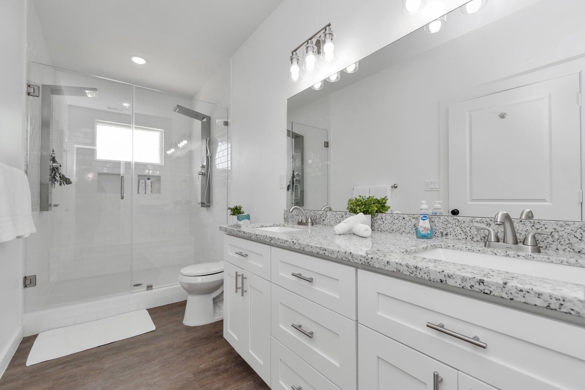 3127 Bolt Street Property Photo 16