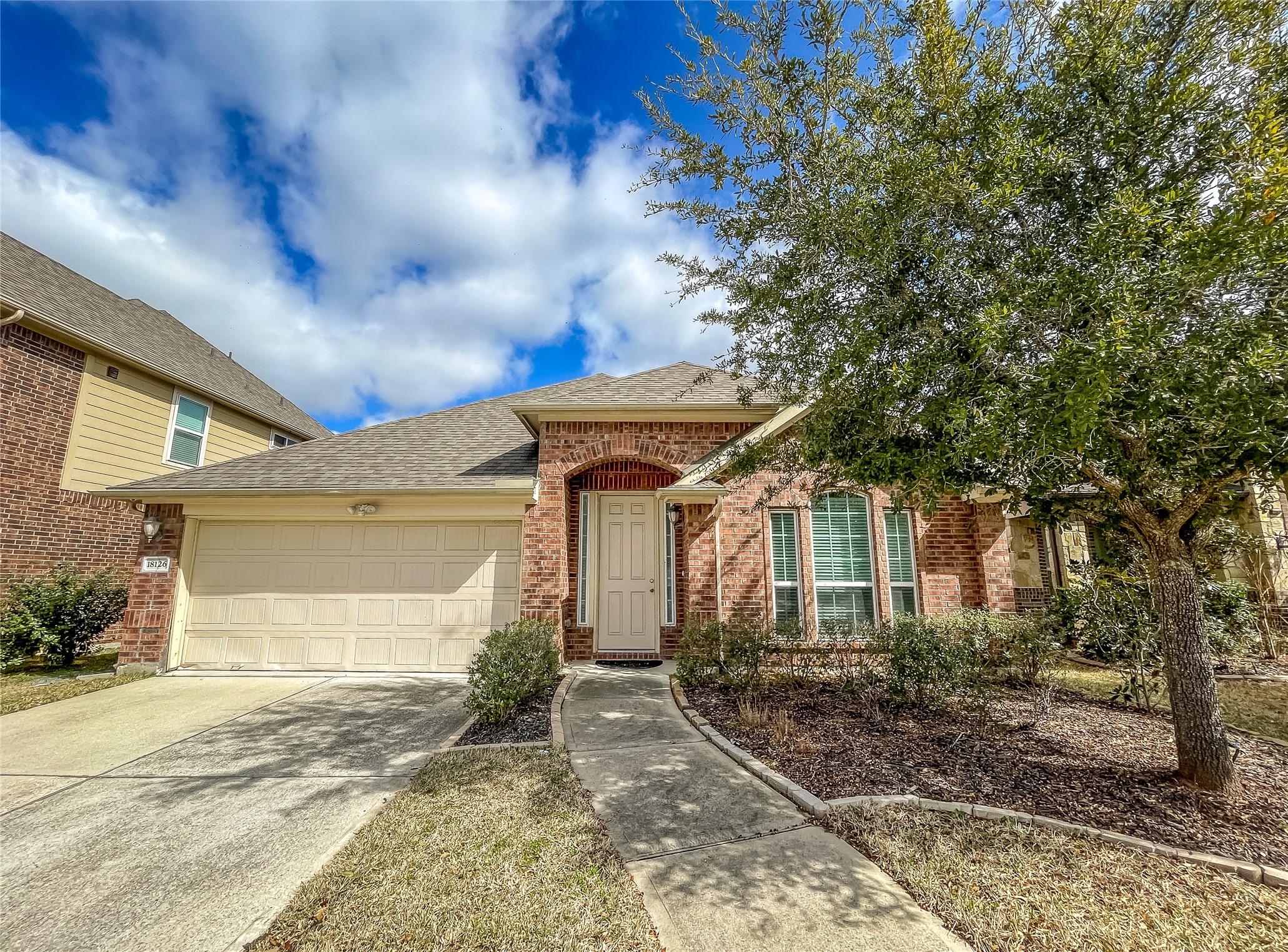 18126 Golden Falls Lane Property Photo 1