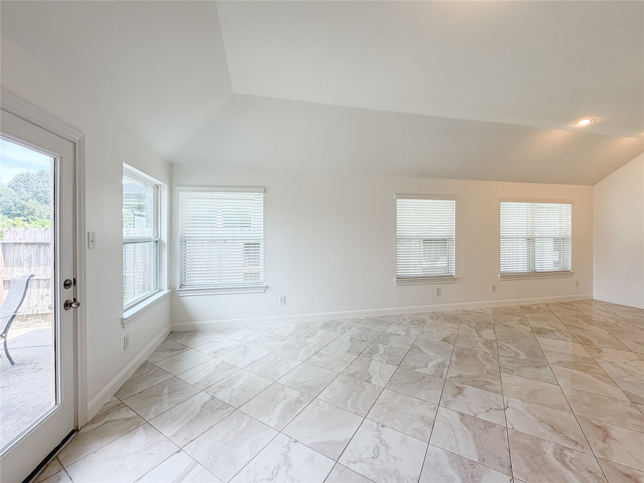 18126 Golden Falls Lane Property Photo 18