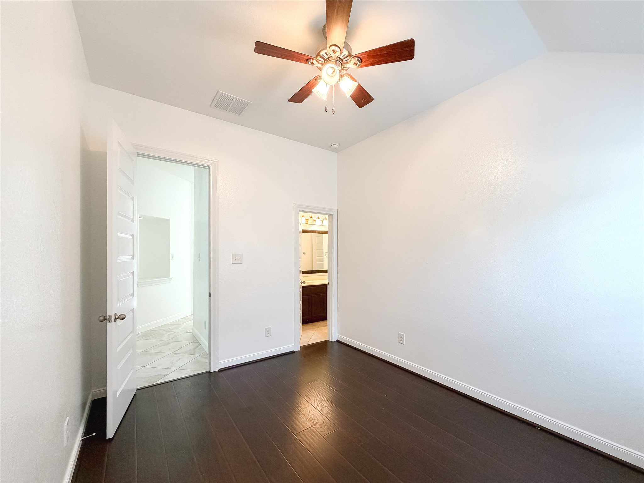 18126 Golden Falls Lane Property Photo 38